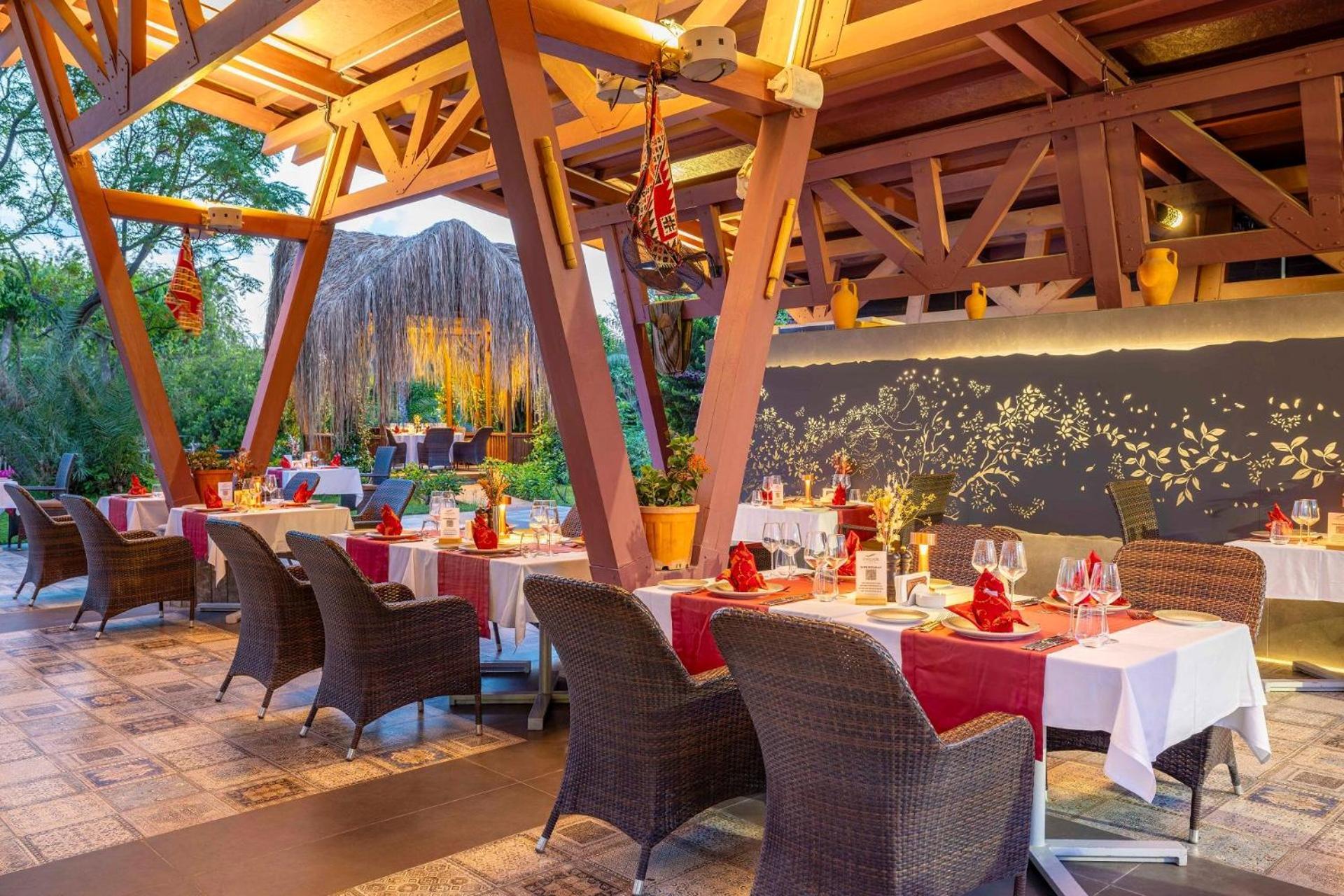 คองคอร์ด ดีลักซ์ รีสอร์ต - อัลตรา ออลอินคลูซีฟ Hotel อันตัลยา ภายนอก รูปภาพ Restaurant